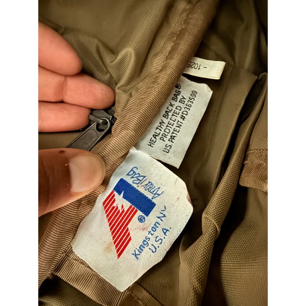 Vintage Ameribag Healthy Back Bag Leather Ergonomic Sling Bag 1990s — image 4 of 8
